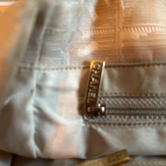 Authentic Chanel New Travel Line MM Tote Bag in Classic Beige - Picture 8 of 14